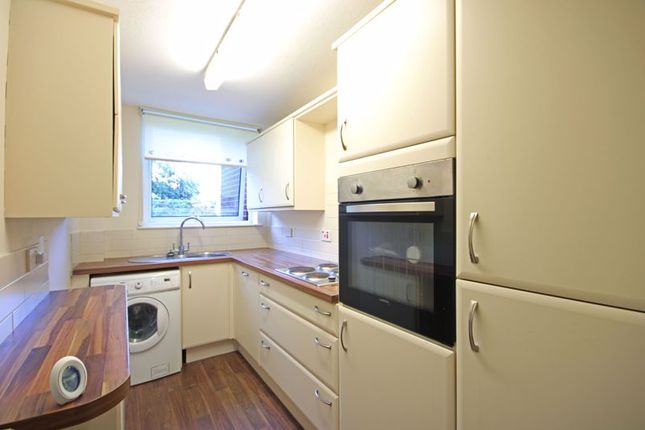 Flat for sale in Red Hill, Oldswinford, Stourbridge
