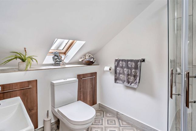 En Suite Shower Room