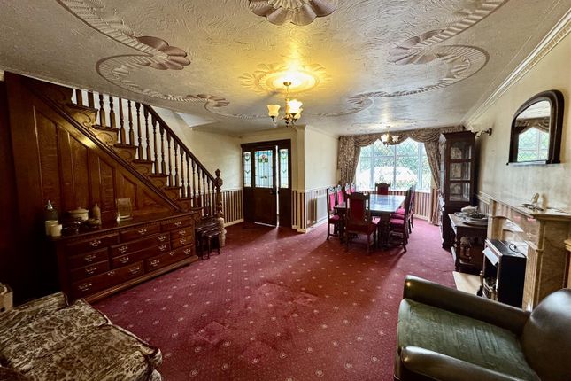 Llwyngwern, Heol Lotwen, Ammanford photo 2