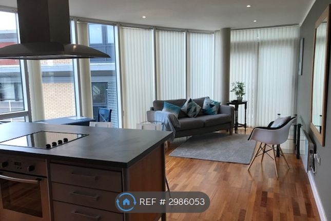 Apartment, The Glasshouse Canal Square, Birmingham photo 2