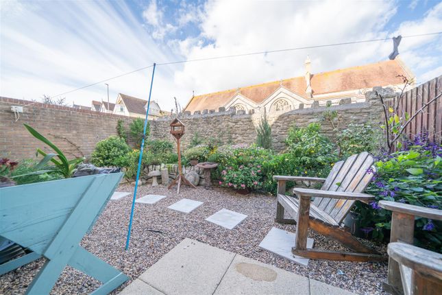 Kellaway Terrace, Weymouth photo 3