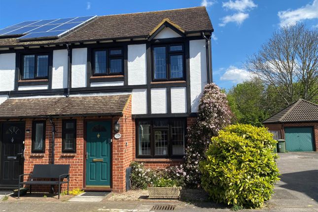 Thumbnail Semi-detached house for sale in Kings Chase, East Molesey