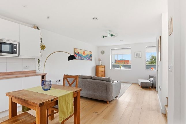 39A, Solar Avenue, Leeds photo 4