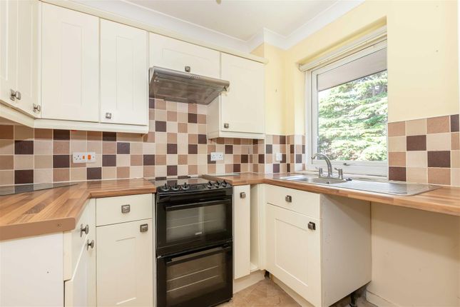 40, Bakers Court, Salvington Road, Worthing photo 2