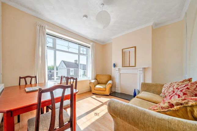 35 Kinley Street, Swansea photo 2