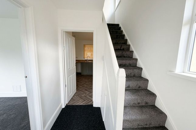 18 Magor Avenue, Camborne photo 3