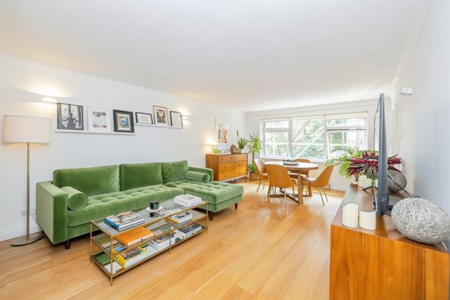22, Rutland Place, The Rutts, Bushey photo 2