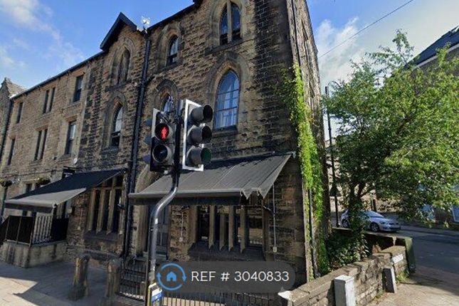 1-bed flat on Apartment, Croft House New Road, Hebden Bridge, £800/mo