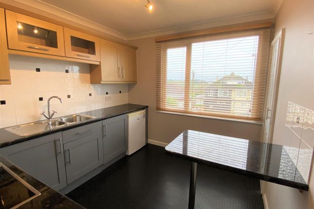 Flat 5, Henver Court, Henver Road, Newquay photo 3