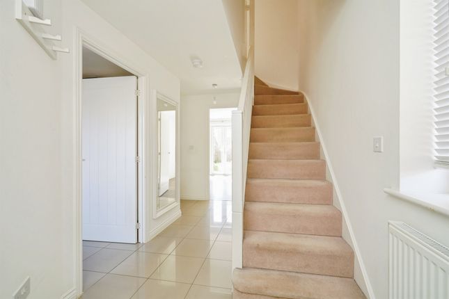 27, Cottongrass Road, Didcot photo 4