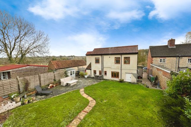 Bramley Cottage, 19, Newton Way, Grantham photo 2