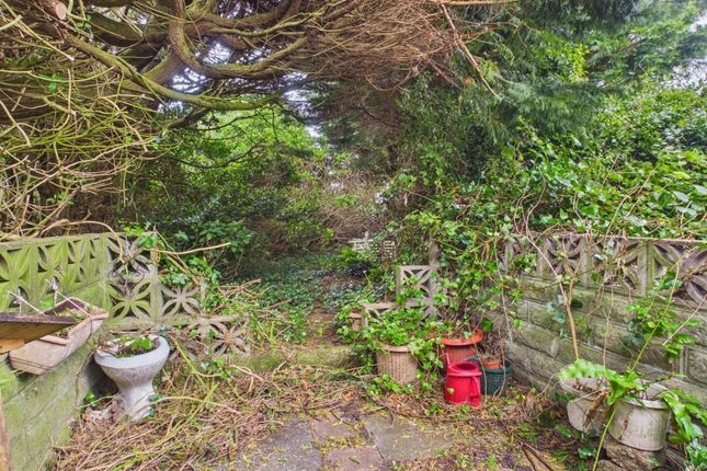 Shorelands, Lower Broad Lane, Redruth photo 2