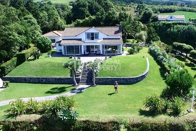 Villa for sale in Azores, Azores, Portugal