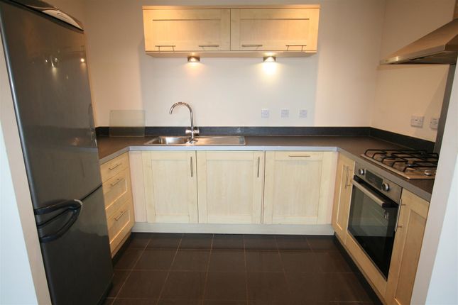 23, Medina House, Worcester photo 2