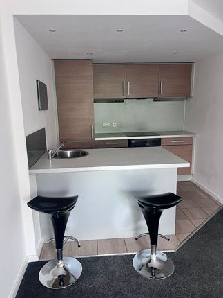 Thumbnail Flat to rent in Trinity One, East Street