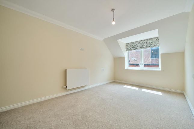36 YEATS LODGE, Thame, Thame photo 4