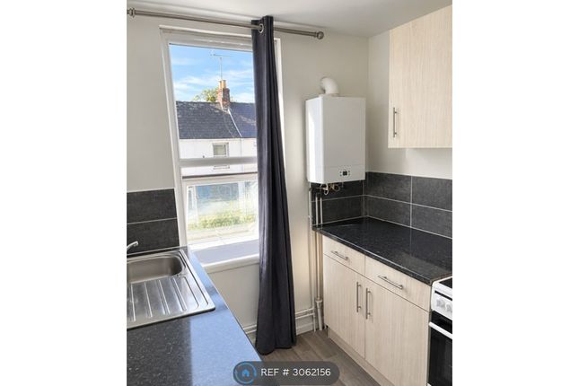 Flat, Chelone House High St, Cheltenham photo 3