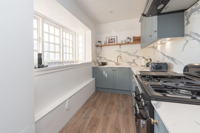 27 Canongate, Canongate, Edinburgh, EH8 8BU, Edinburgh photo 5