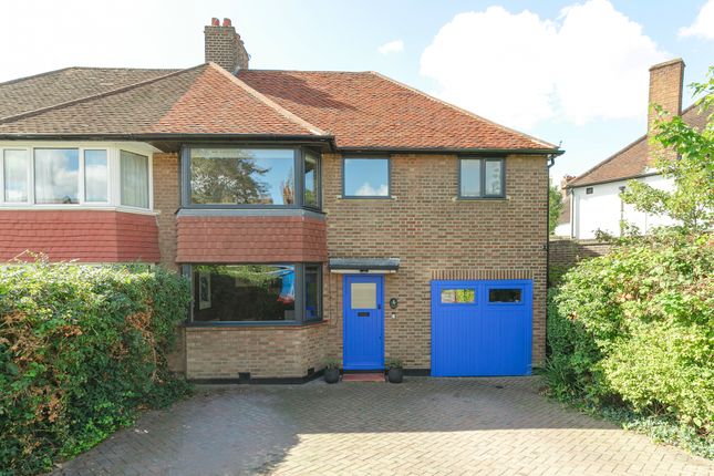 63 Auckland Road, Se19 - 1
