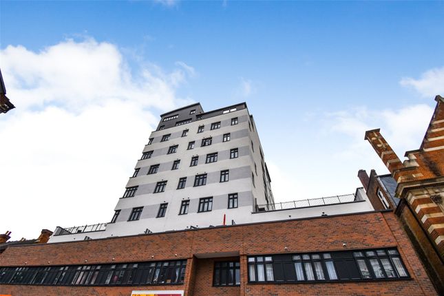 Flat 44, Alexander House, Aldershot photo 2