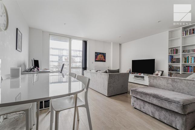 Flat 58, Altius Court, London photo 4