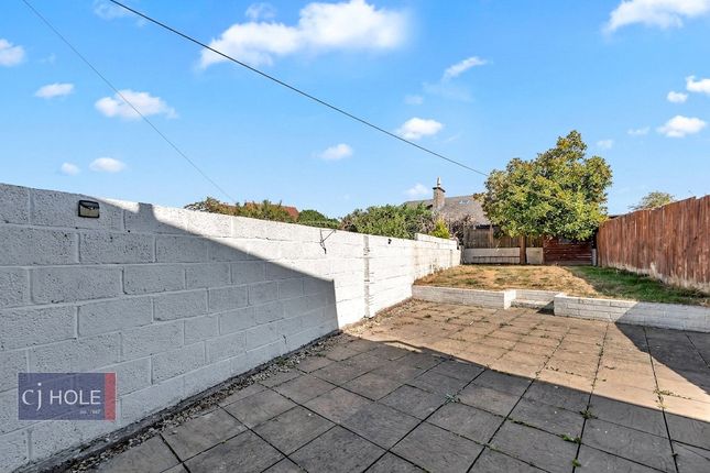 107, Hanham Road, Gloucestershire photo 4