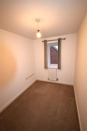 Terraced house to rent in Hitchings Leaze, Patchway, Bristol