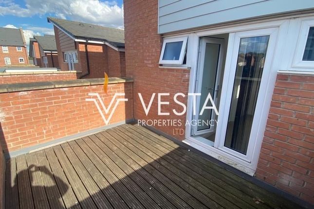 Detached house to rent in The Moorings, Coventry