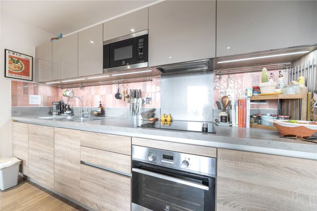 Flat 69, Katie Court, 21, Edwin Street, London photo 3
