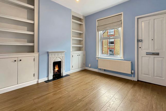 32, Albert Street, Cowes photo 3