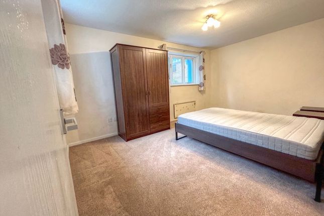20, Witton Court, Fawdon photo 5