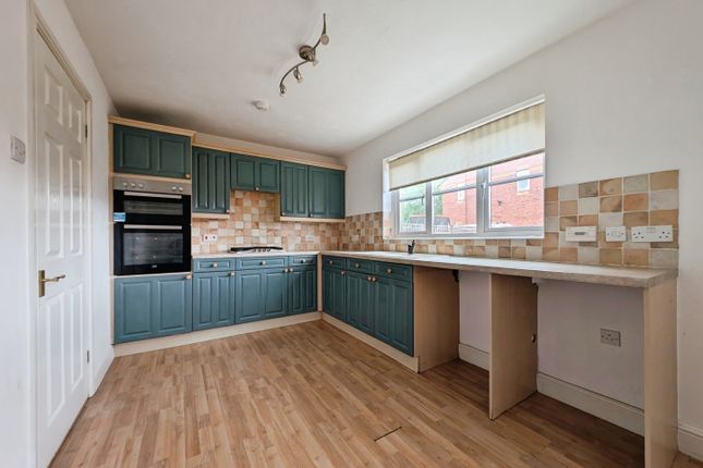 52, Laxton Way, Bath, Bath & North East Somerset photo 4