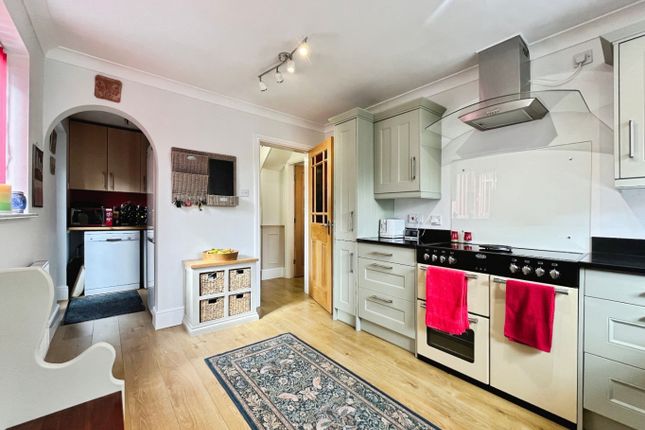 4 Coopers Meadow, Long Riston, East Riding of Yorkshire photo 3