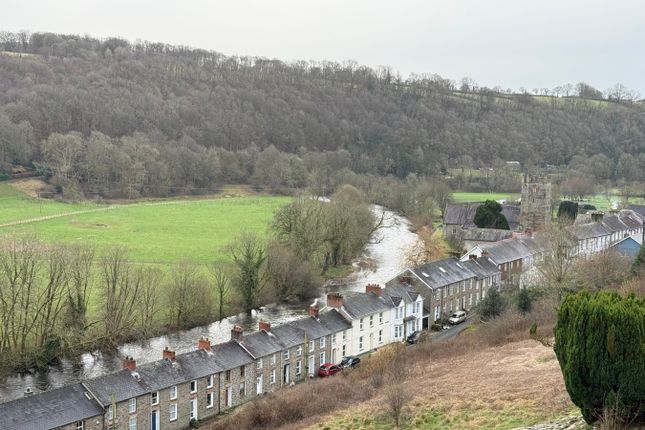 3 Golygfa'r Eglwys, Well Street, Llandysul photo 4