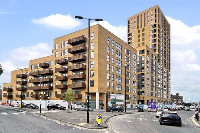 Thumbnail Flat to rent in East Acton Lane, London