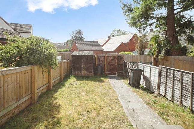 45, Graham Way, Taunton photo 4