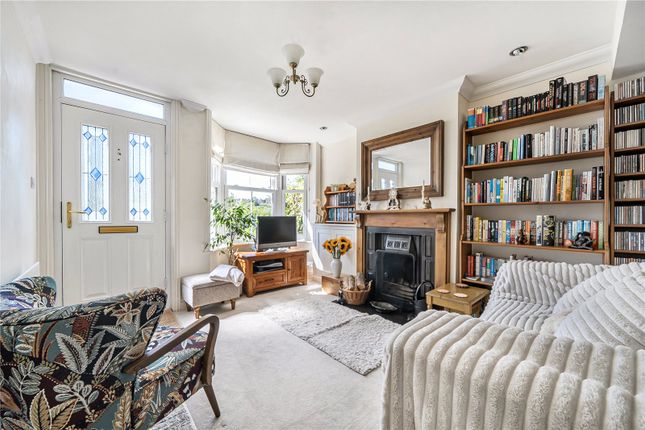 44, Severalls Avenue, Chesham photo 4