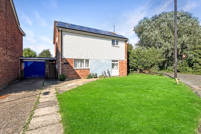 Detached house for sale in Spurgeons Avenue, Waterbeach, Cambridge