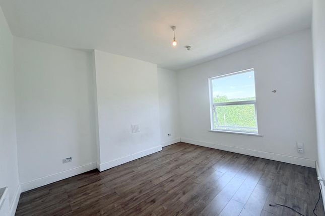 Flat 3, NOTTINGHAM photo 3