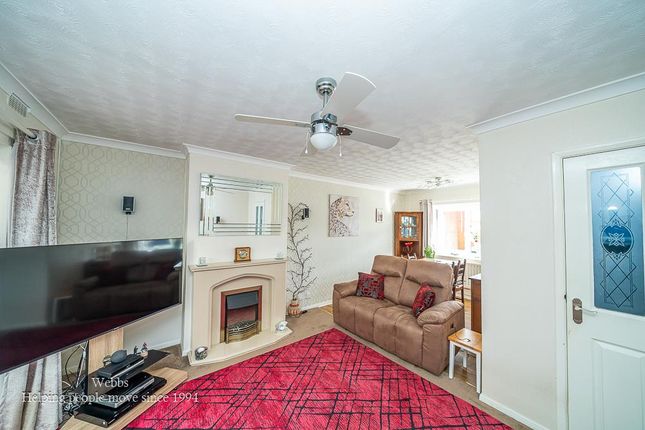 6, Somerford Close, Walsall photo 2