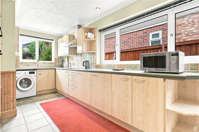 22, Clements Green Lane, CHELMSFORD photo 4