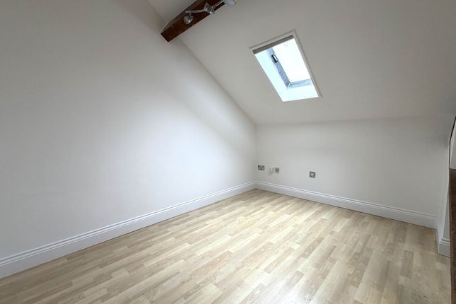 Flat 10, The Maltings, Roper Road, Canterbury photo 3