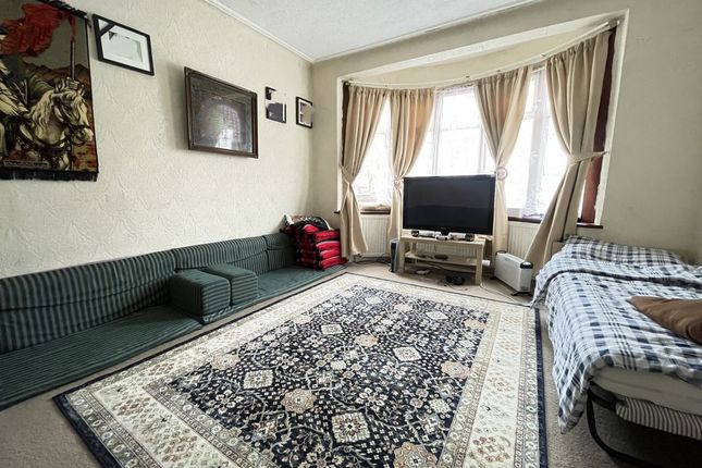 Terraced house for sale in Grafton Road, Harrow