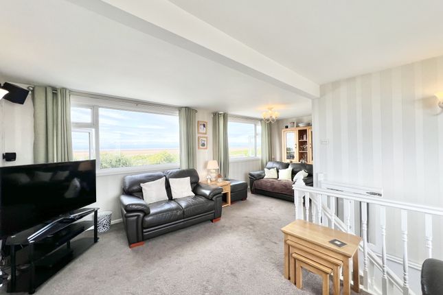 22, Kingston Close, Knott End on Sea photo 3