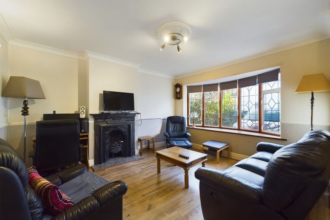 Thumbnail Terraced house for sale in Greenbay Road, Charlton