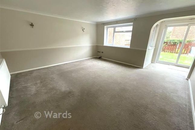 6, Blake Drive, Aylesford photo 2