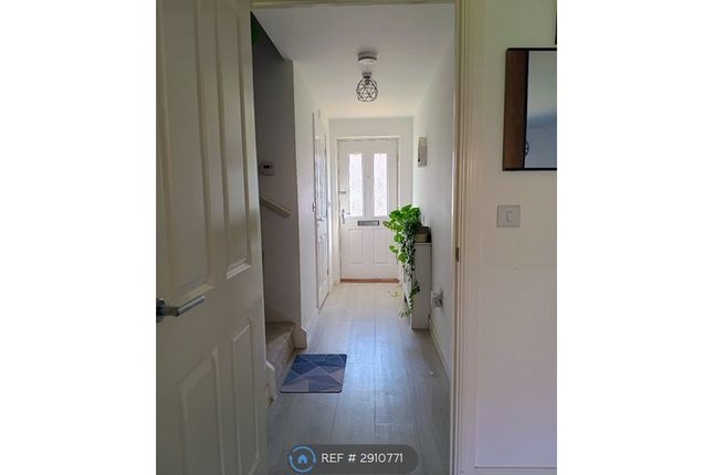 Duffet Drive, Hatchwood Mill, Winnersh, Wokingham photo 4