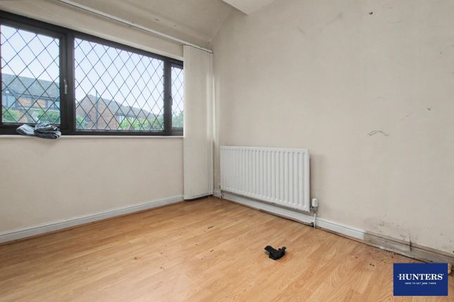 Meadowcroft Rise, Bradford photo 4