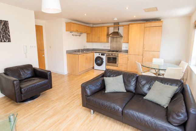 Flat 12, The Atrium Waterfront Plaza, Nottingham photo 2