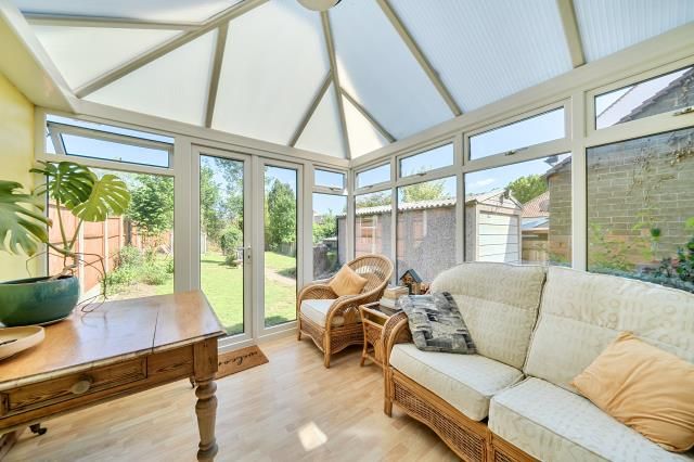 7, Chapel Lane, High Wycombe photo 4
